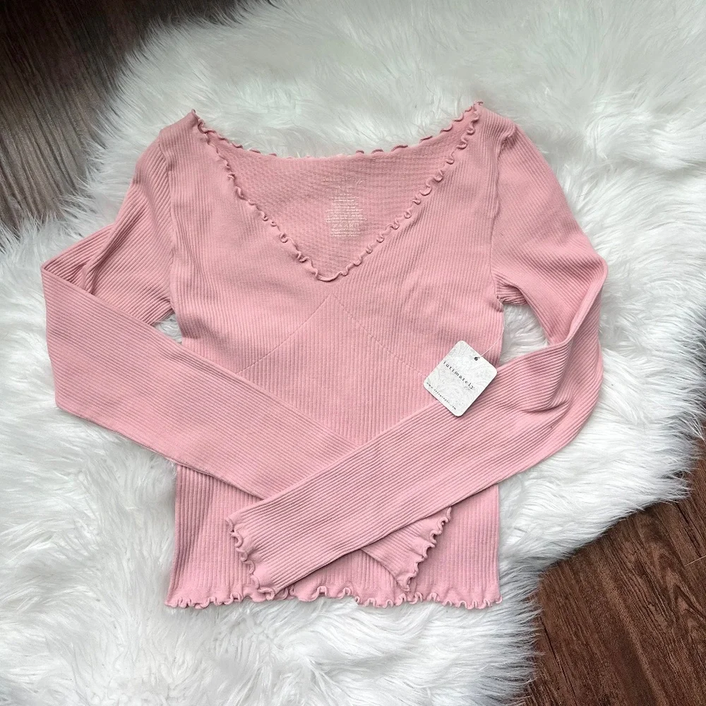 NWT • Free People • Easy to Love Seamless LS Tee • Pink • M/L